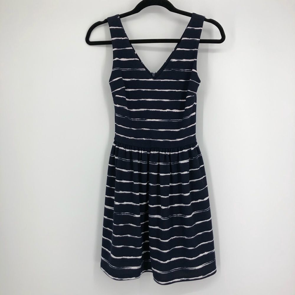 AQUA V Neck Sleeveless Fit And Flare Mini Dress